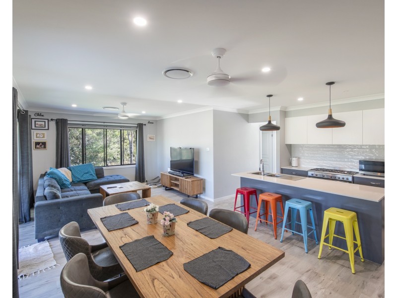 6 Harley Close, Mountain View NSW 2460