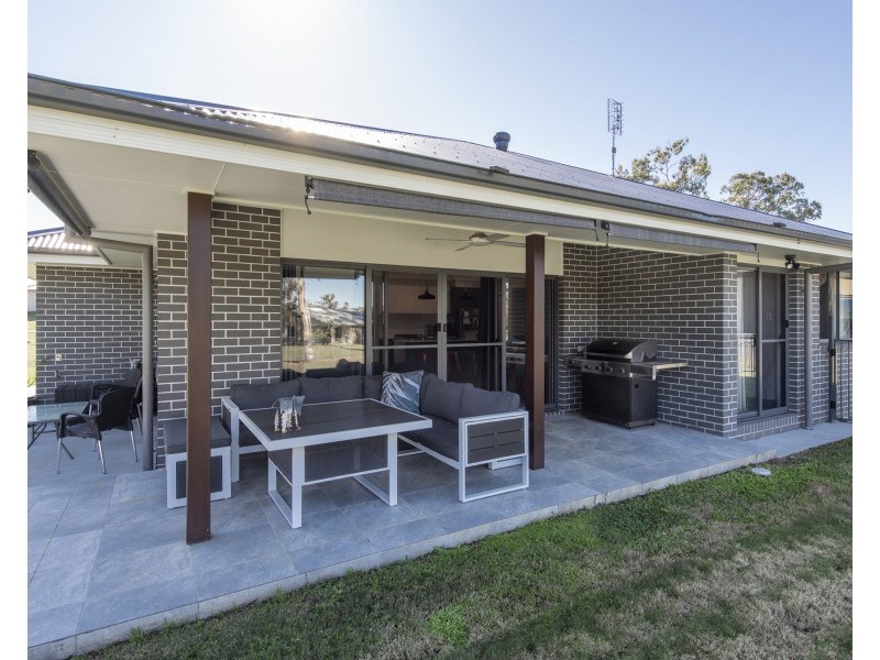 6 Harley Close, Mountain View NSW 2460