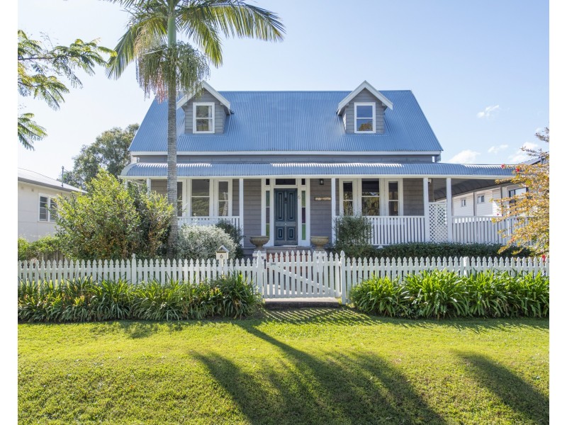 6 Oliver Street, Grafton NSW 2460