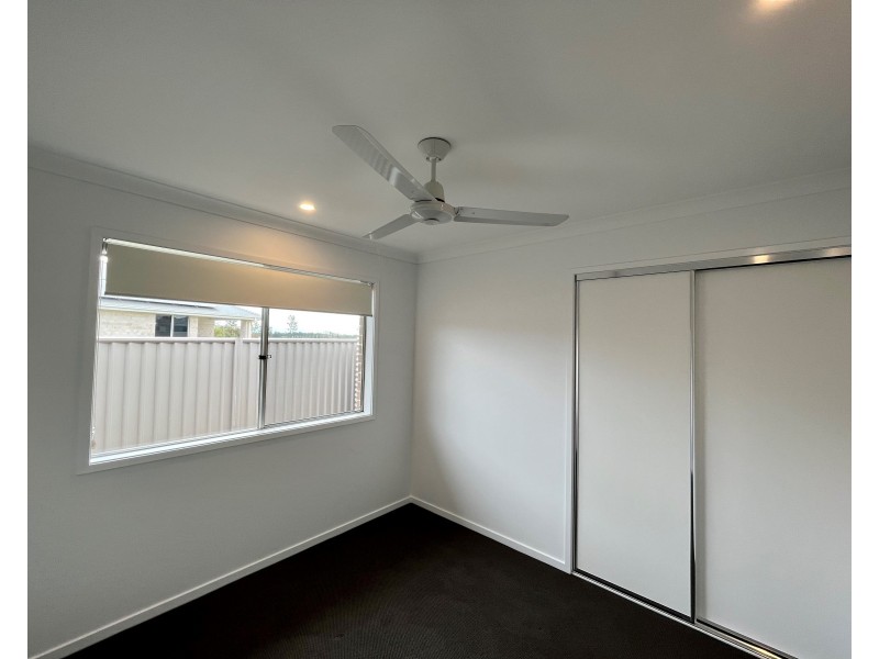 4A Gibraltar Crescent, Koolkhan NSW 2460