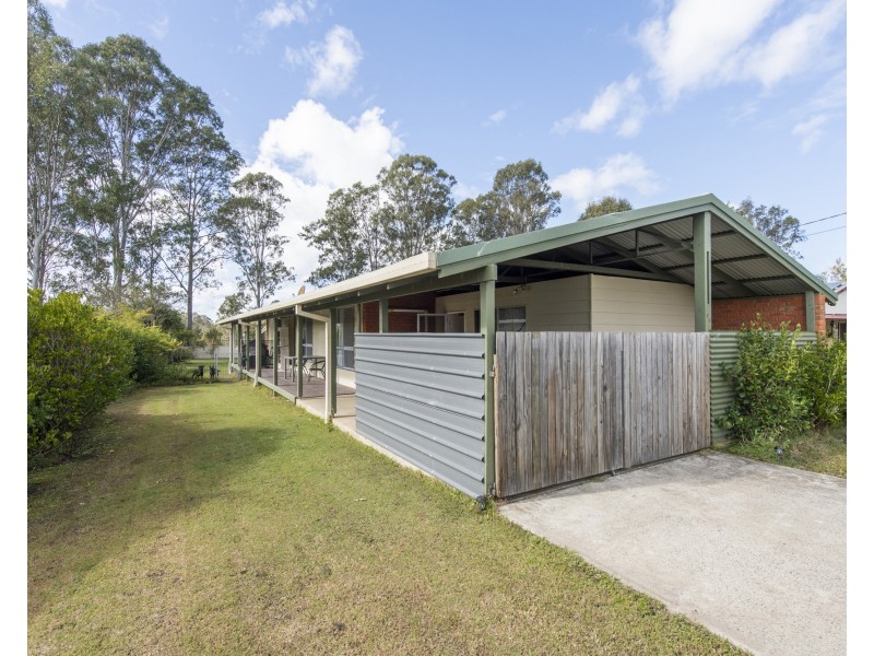 26 Lakkari Street, Coutts Crossing NSW 2460