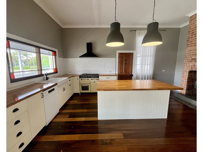 6 Oliver Street, Grafton NSW 2460