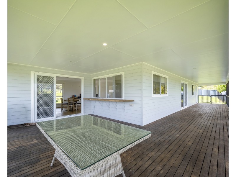 62 Whiting Drive, Seelands NSW 2460