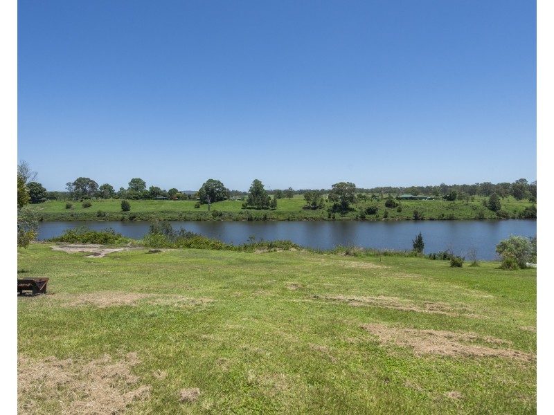 62 Whiting Drive, Seelands NSW 2460