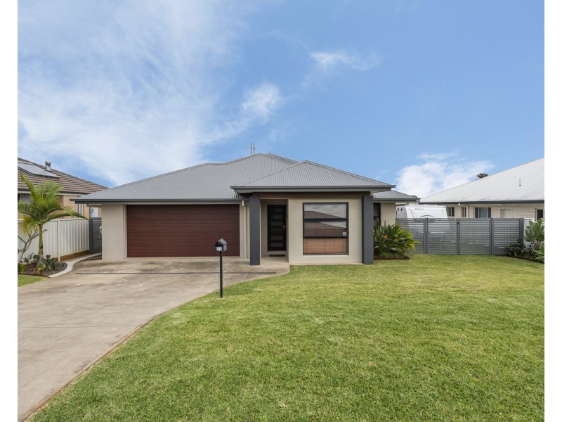 21 Attwater Close, Junction Hill NSW 2460