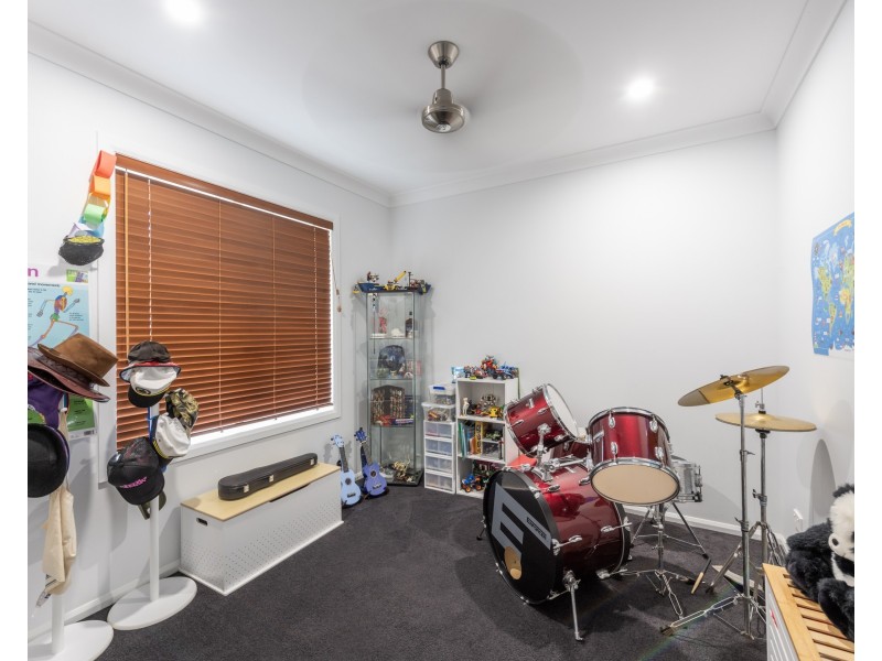 21 Attwater Close, Junction Hill NSW 2460