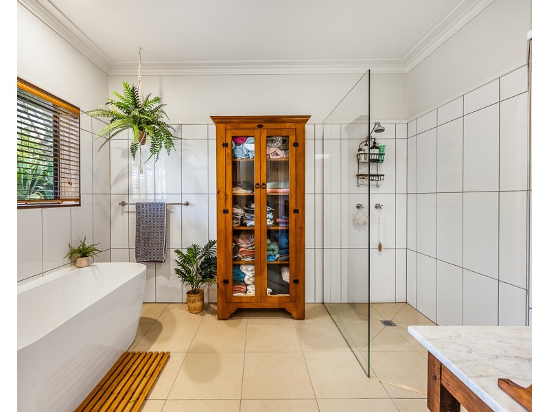 1961A Armidale Road, Coutts Crossing NSW 2460