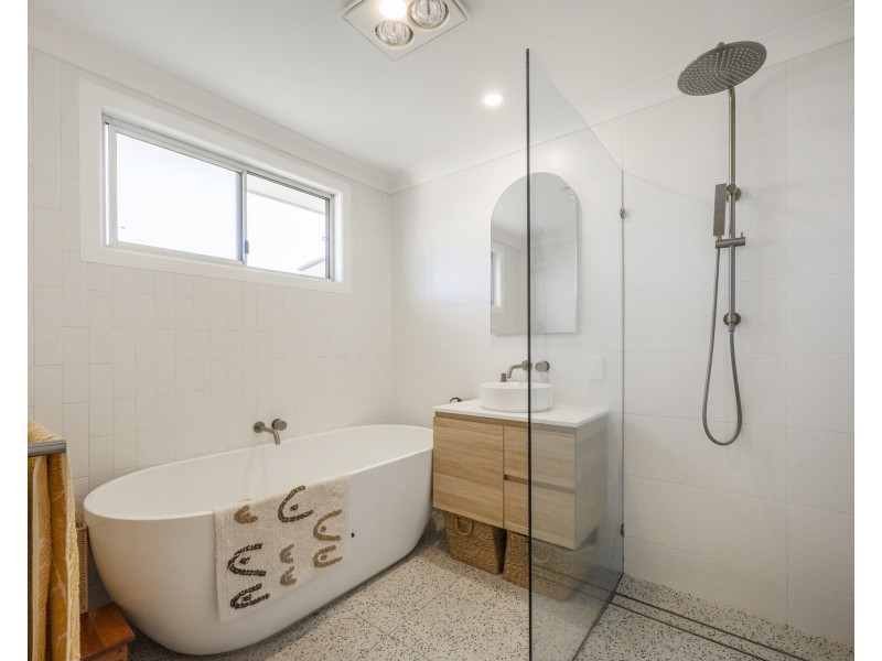 1 John Close, Ulmarra NSW 2462