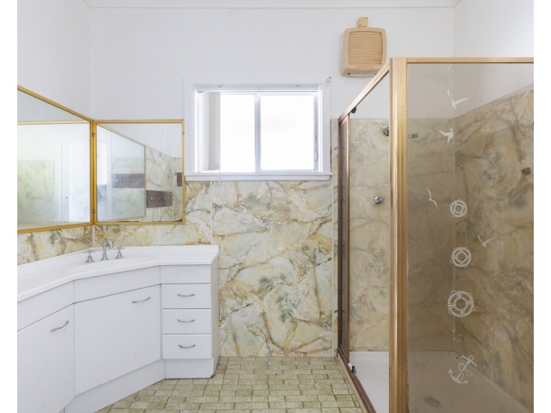 329 Powell Street, Grafton NSW 2460