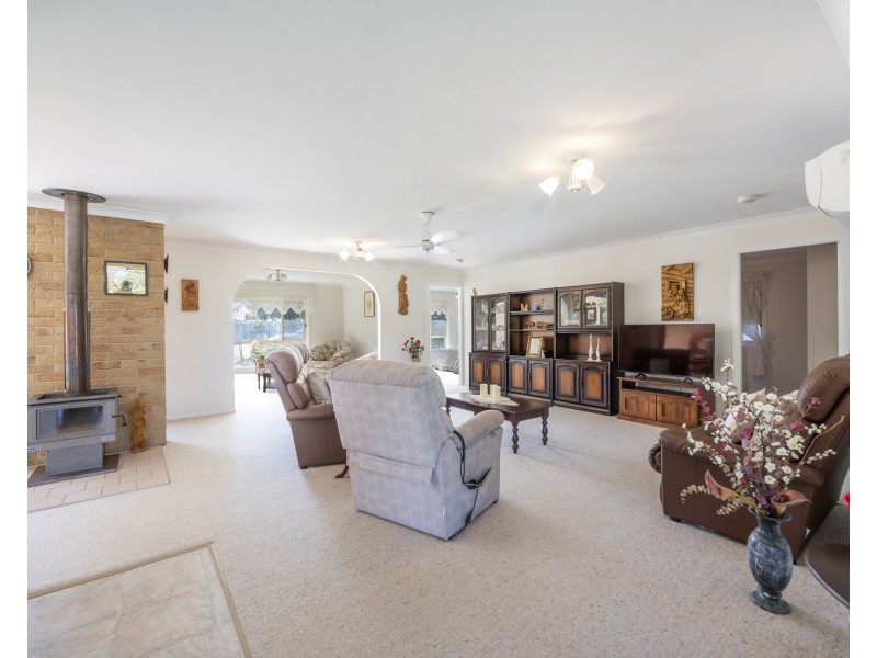 12 Barnier Avenue, Junction Hill NSW 2460