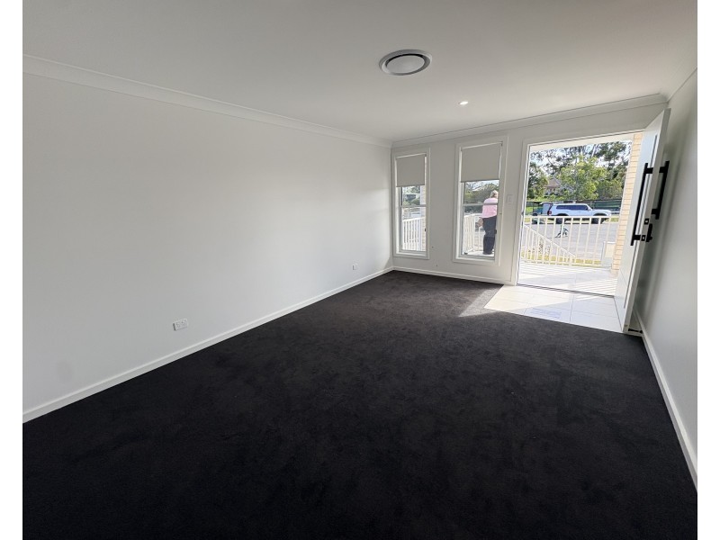 2/11 Howletts Close, Grafton NSW 2460