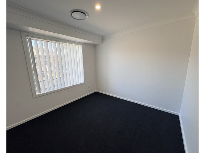 2/11 Howletts Close, Grafton NSW 2460
