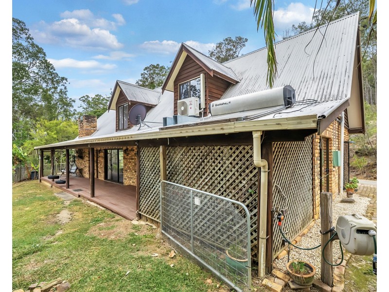2663 Armidale Road, Blaxlands Creek NSW 2460