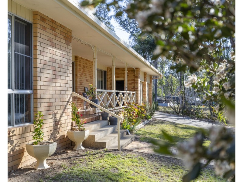 58 Hillview Drive, Waterview Heights NSW 2460