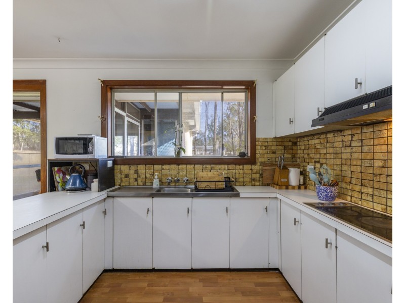 58 Hillview Drive, Waterview Heights NSW 2460