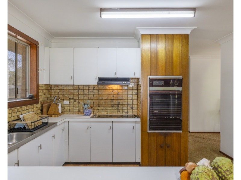 58 Hillview Drive, Waterview Heights NSW 2460