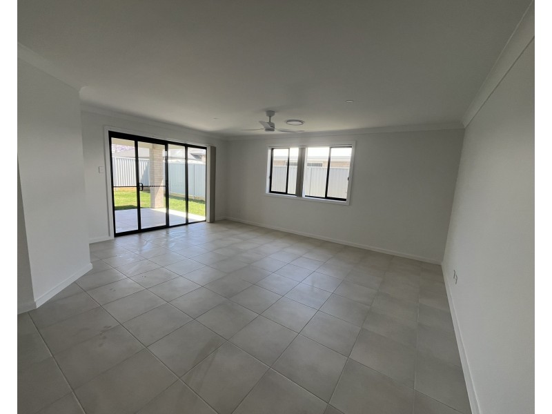 7 Waghorn Way, Grafton NSW 2460