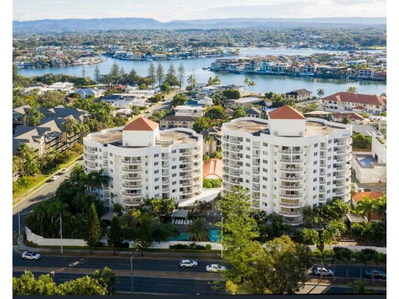 ID:21134190/138 Ferny Avenue, Surfers Paradise QLD 4217