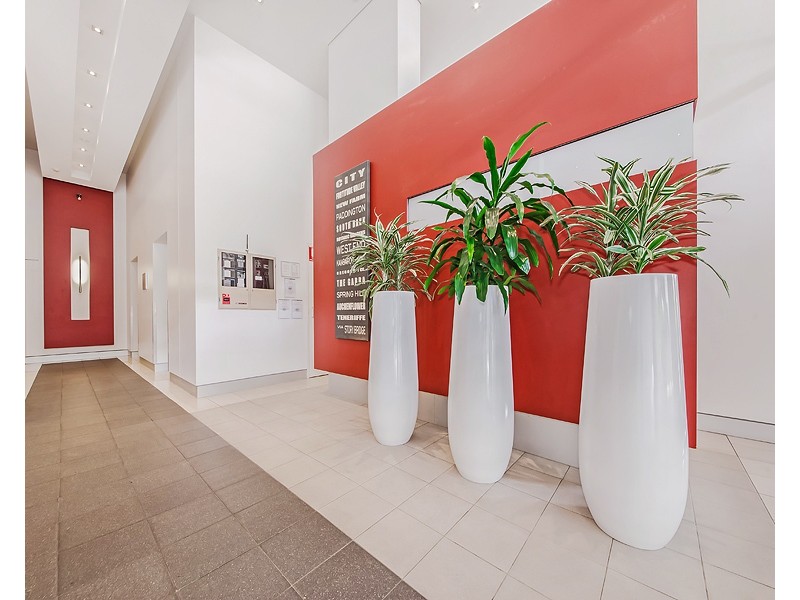 202/292 Boundary Street, Spring Hill QLD 4000