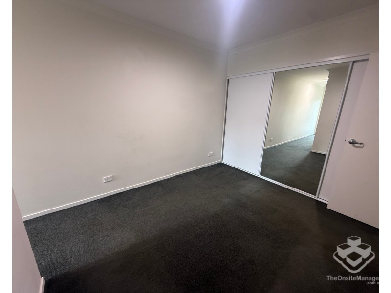 18/whites road Whites Road, Petrie QLD 4502