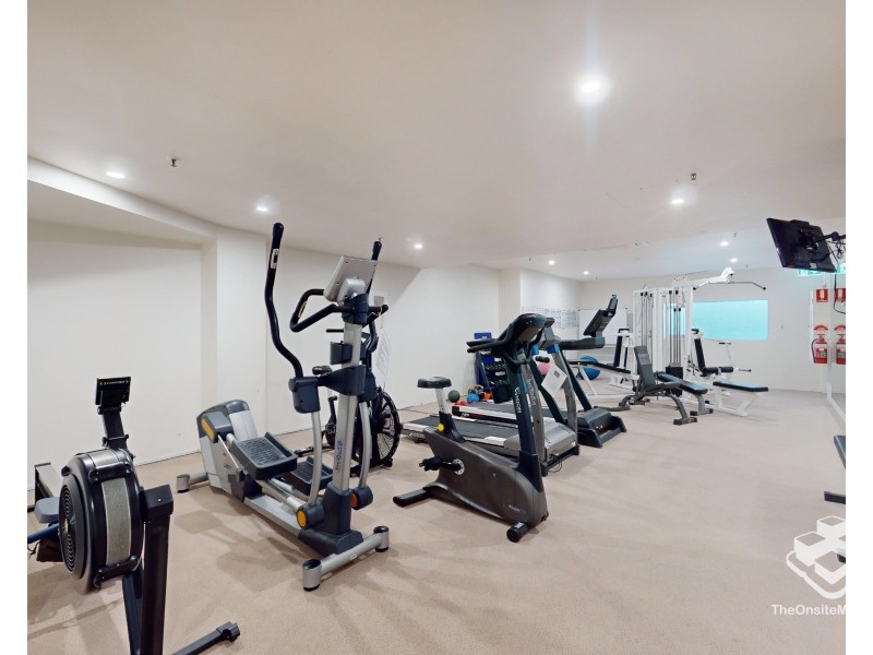 ID:21152680/40 Riverview Parade, Surfers Paradise QLD 4217