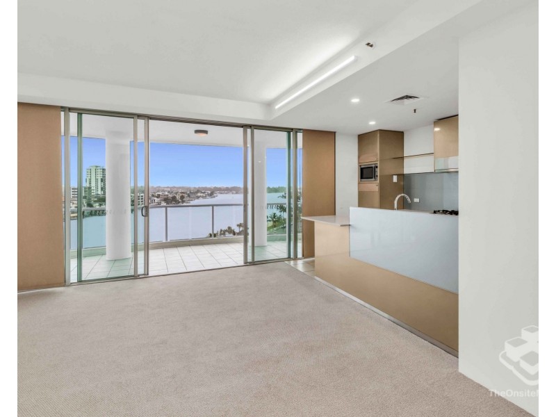 ID:21152680/40 Riverview Parade, Surfers Paradise QLD 4217