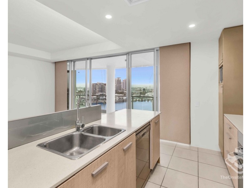 ID:21152680/40 Riverview Parade, Surfers Paradise QLD 4217