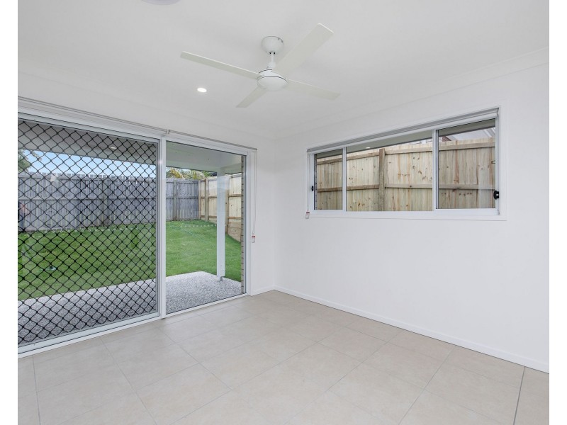 8 Jordan Close, Slacks Creek QLD 4127
