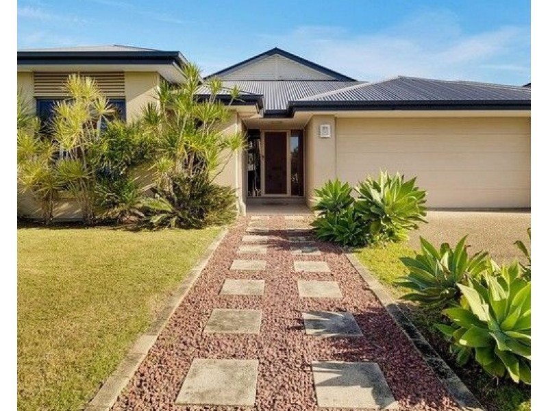 58 Barcoo Crescent, Sinnamon Park QLD 4073