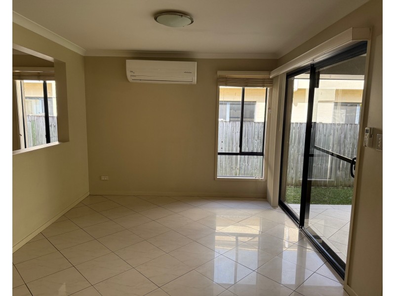 58 Barcoo Crescent, Sinnamon Park QLD 4073