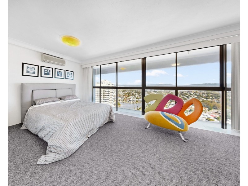 115/17 Bayview Street, Runaway Bay QLD 4216