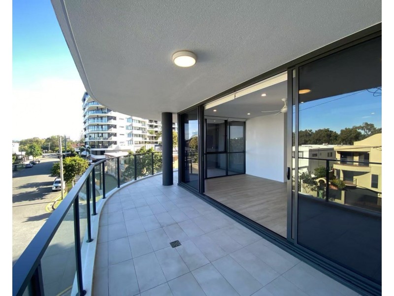 ID:21159057/266 Stanhill Drive, Surfers Paradise QLD 4217