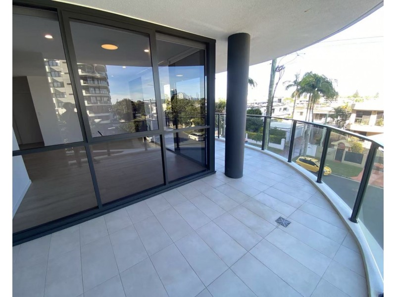 ID:21159057/266 Stanhill Drive, Surfers Paradise QLD 4217