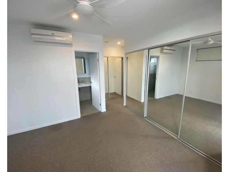 ID:21159057/266 Stanhill Drive, Surfers Paradise QLD 4217