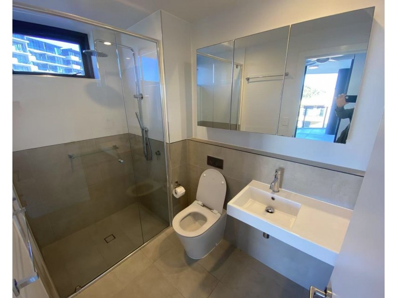 ID:21159057/266 Stanhill Drive, Surfers Paradise QLD 4217