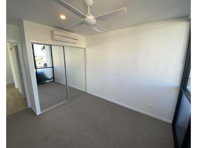 ID:21159057/266 Stanhill Drive, Surfers Paradise QLD 4217