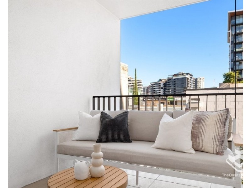 ID:21162025/8 Masters Street, Newstead QLD 4006