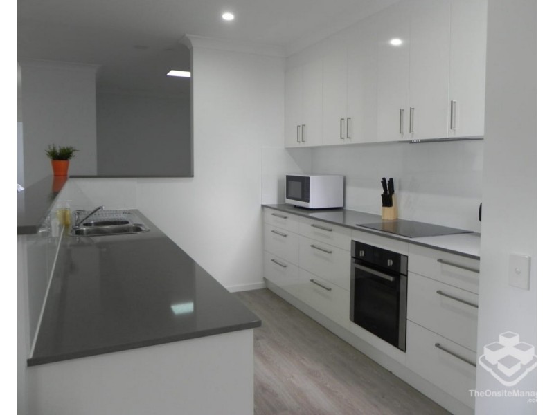14 Kingsley Parade, Yeronga QLD 4104