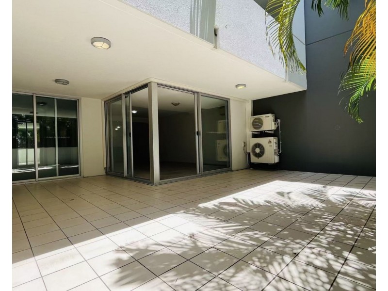 95 Clarence Road, Indooroopilly QLD 4068