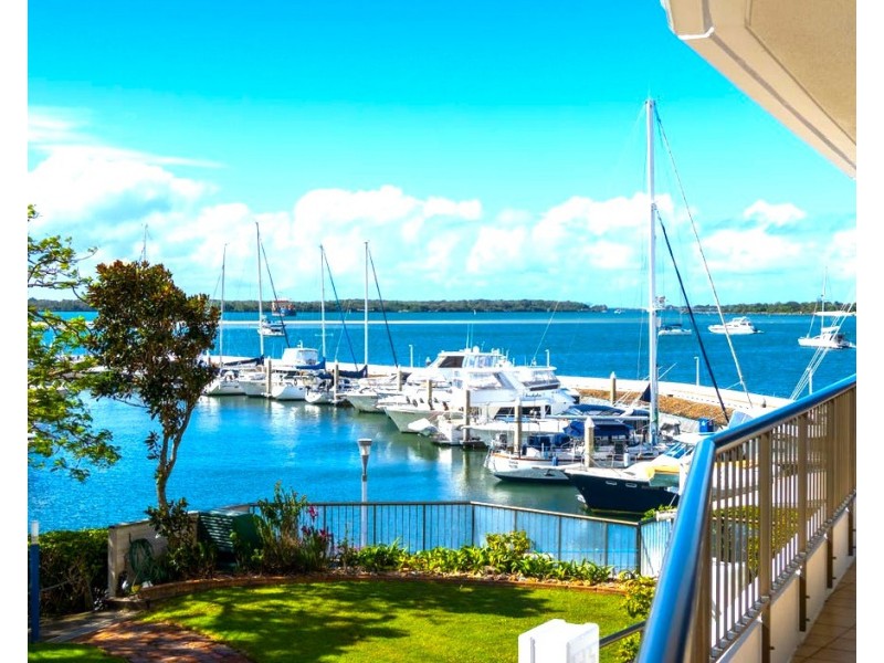 5/17 Bayview Street, Runaway Bay QLD 4216
