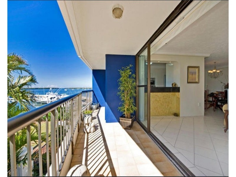5/17 Bayview Street, Runaway Bay QLD 4216