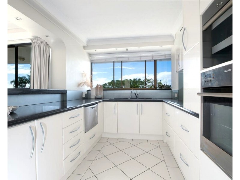 5/17 Bayview Street, Runaway Bay QLD 4216