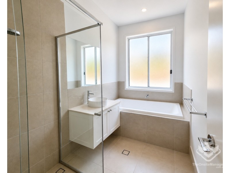 26 Viewpoint Street, Pallara QLD 4110