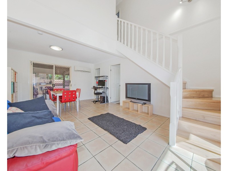 1/116 Meadowlands Road, Carina QLD 4152