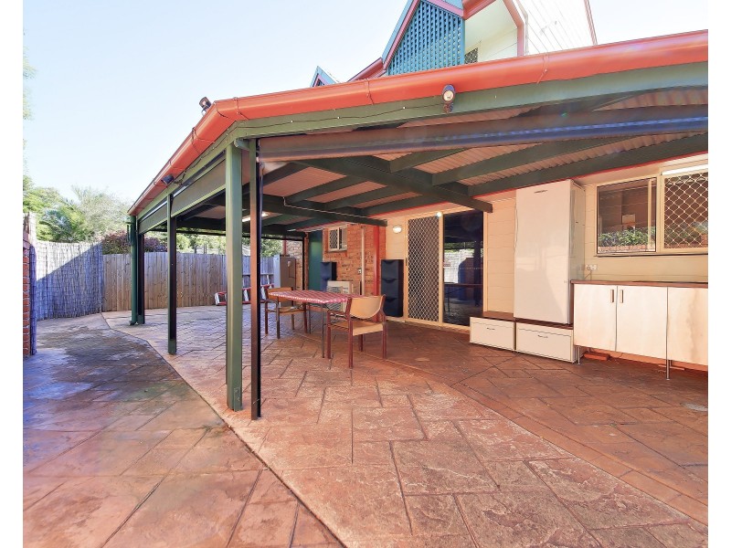 1/116 Meadowlands Road, Carina QLD 4152