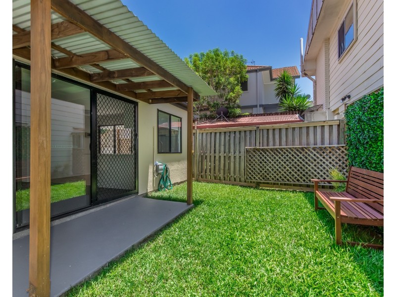 47 Harley Street, Labrador QLD 4215