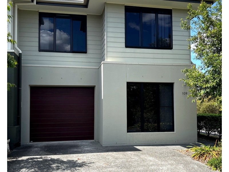 109/370 Gainsborough Drive, Pimpama QLD 4209