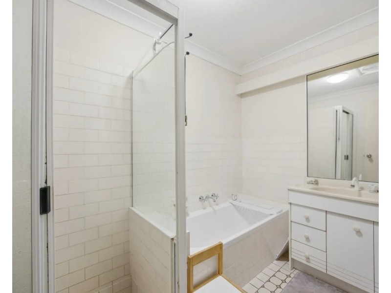 24/125 Hansford Road, Coombabah QLD 4216