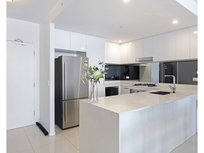 ID:21169738/5 Harbourside Court, Biggera Waters QLD 4216