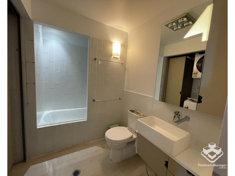 204/8 Skyring Terrace, Teneriffe QLD 4005